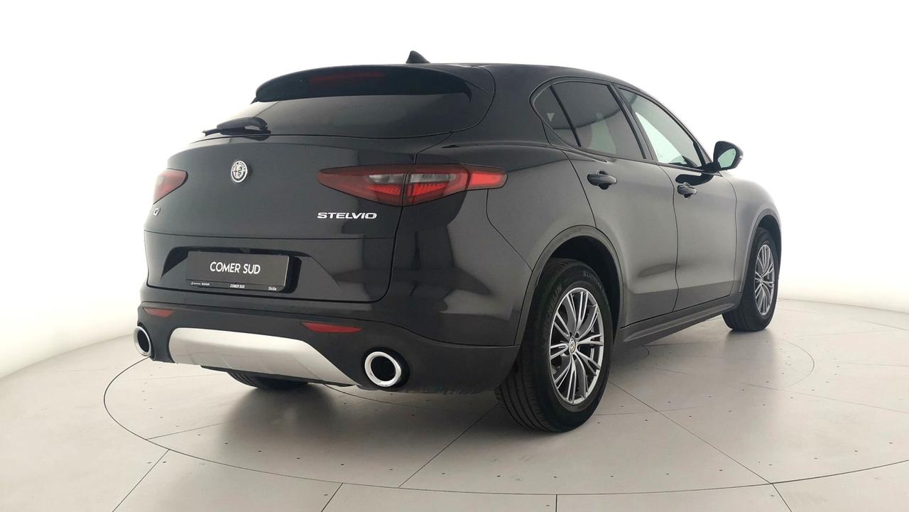 ALFA ROMEO Stelvio 2017 Stelvio 2.2 t Executive Q4 180cv auto