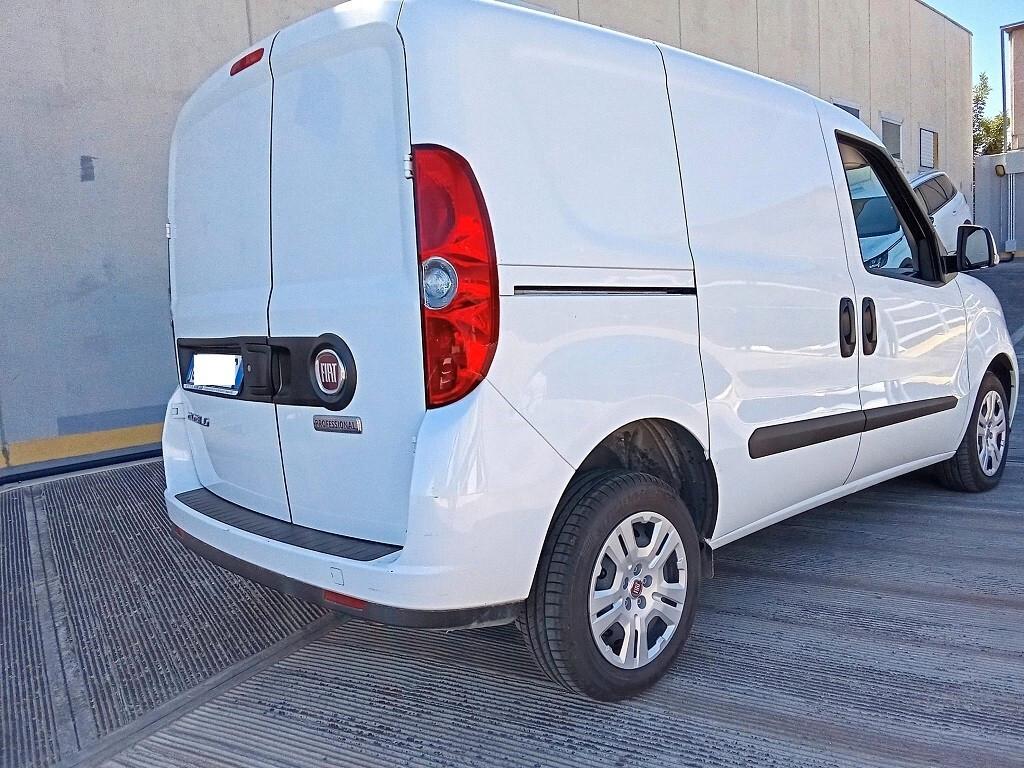 Fiat Doblo Doblò 1.6 MJT 105CV S&S PC-TN Cargo Lounge