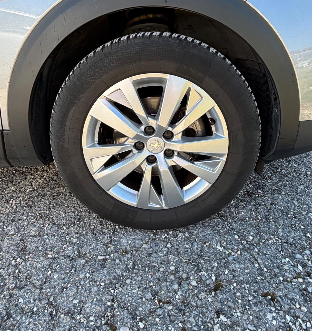 Peugeot 3008 BlueHDi 130 S&S Allure Pack