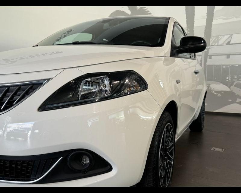 Lancia Ypsilon 3ª serie 1.0 FireFly 5 porte S&S Hybrid Gold