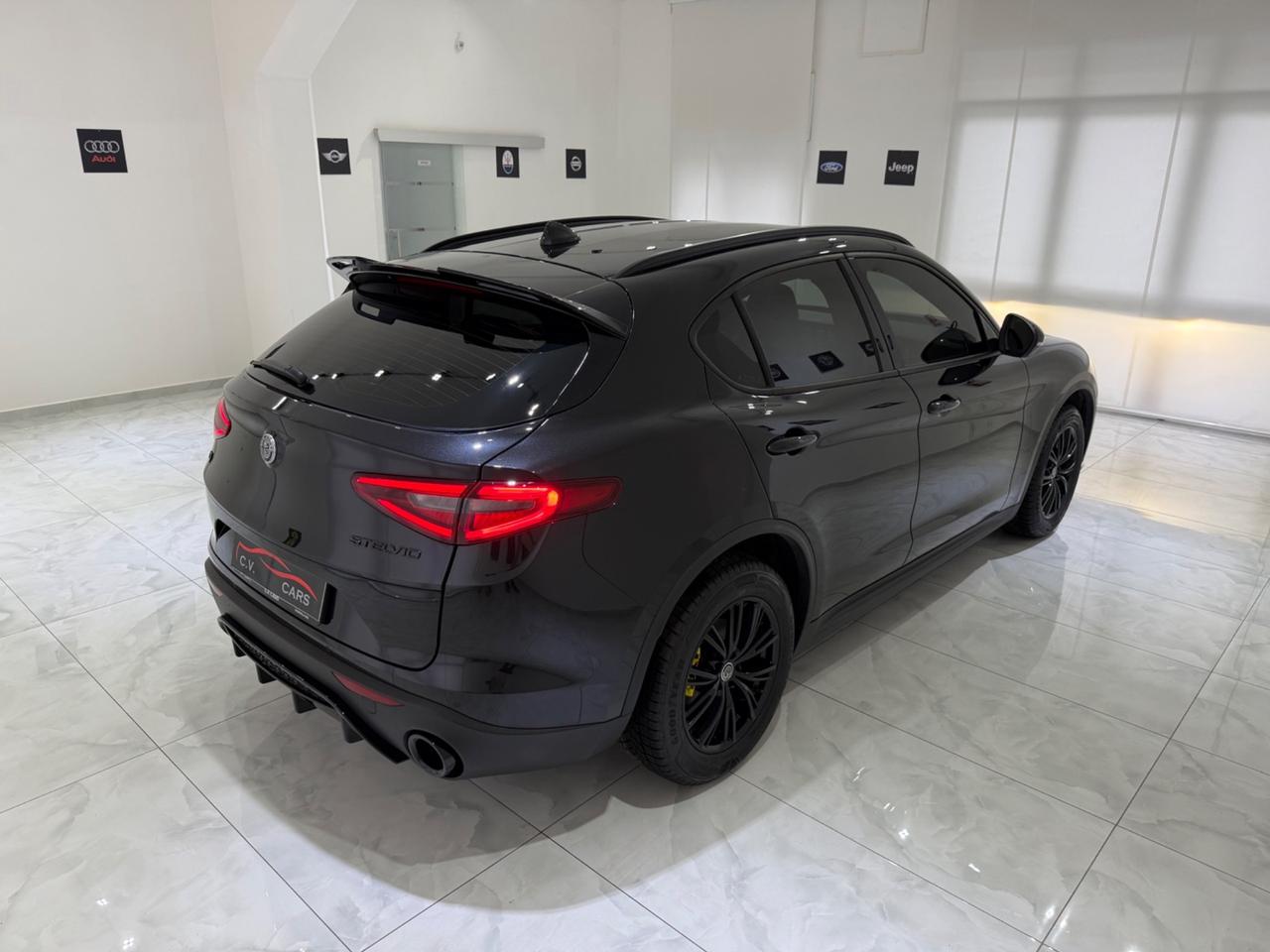ALFA ROMEO STELVIO 190CV Q4 TOTAL BLACK