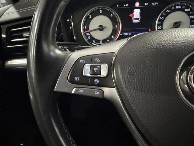 VOLKSWAGEN Touareg 3.0 V6 TDI SCR Black Style