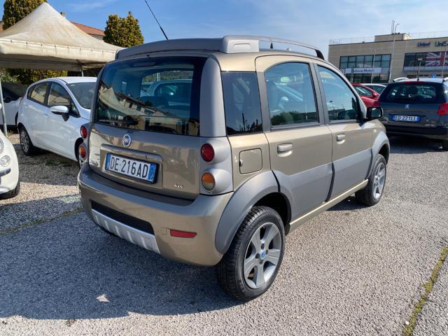 FIAT Panda 1.3 MJT 16V 4x4 Cross ELD
