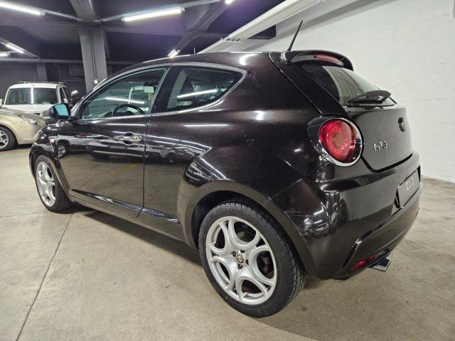 ALFA ROMEO MiTo 1.6 JTDm 16V Distinctive Sport Pack