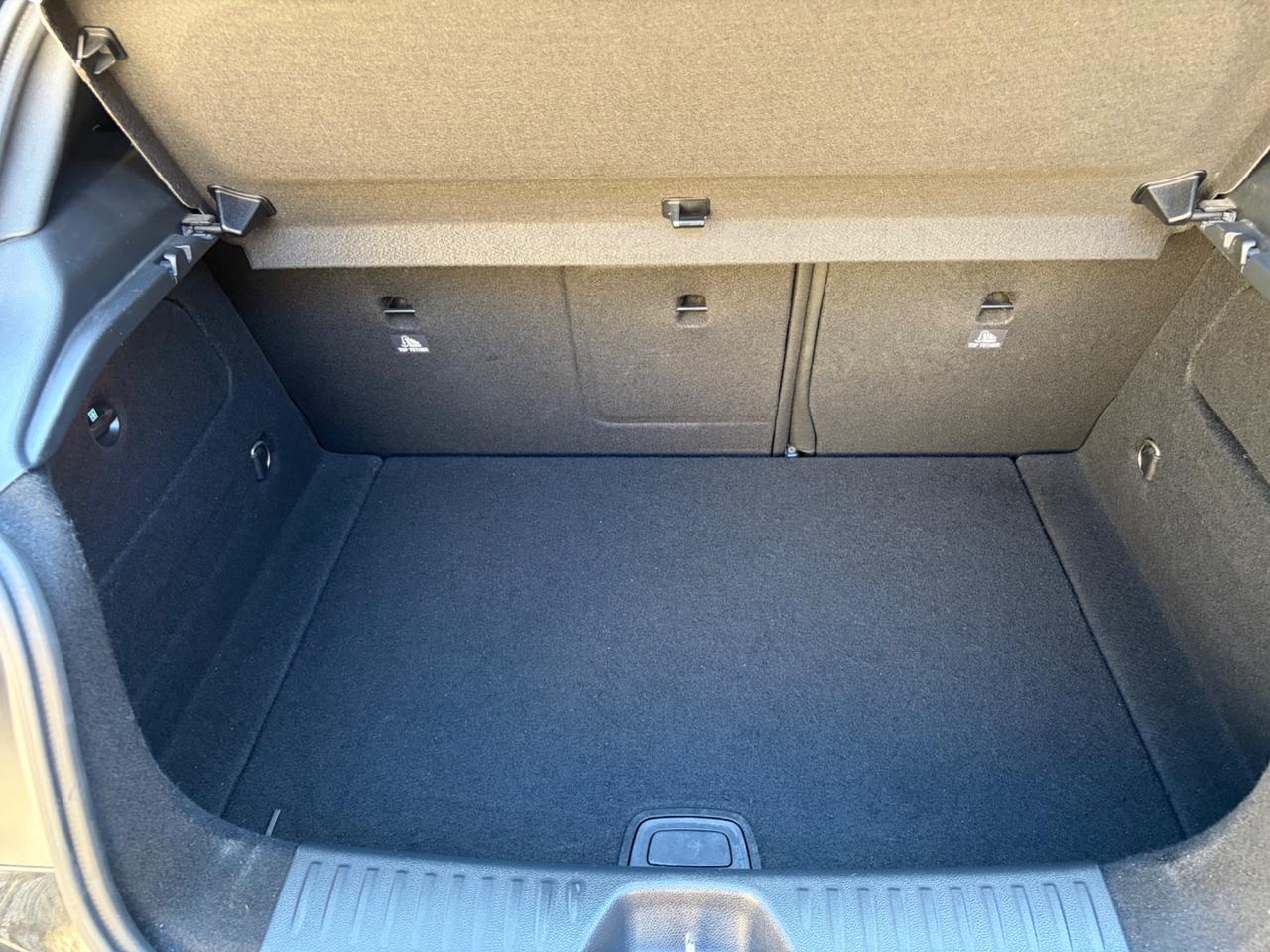 Mercedes-benz A 180 d Premium