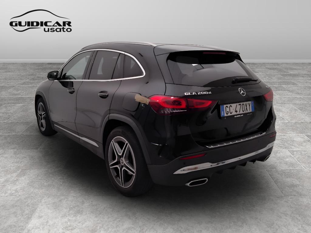 Mercedes-Benz GLA-H247 2020 - GLA 200 d Premium 4matic auto