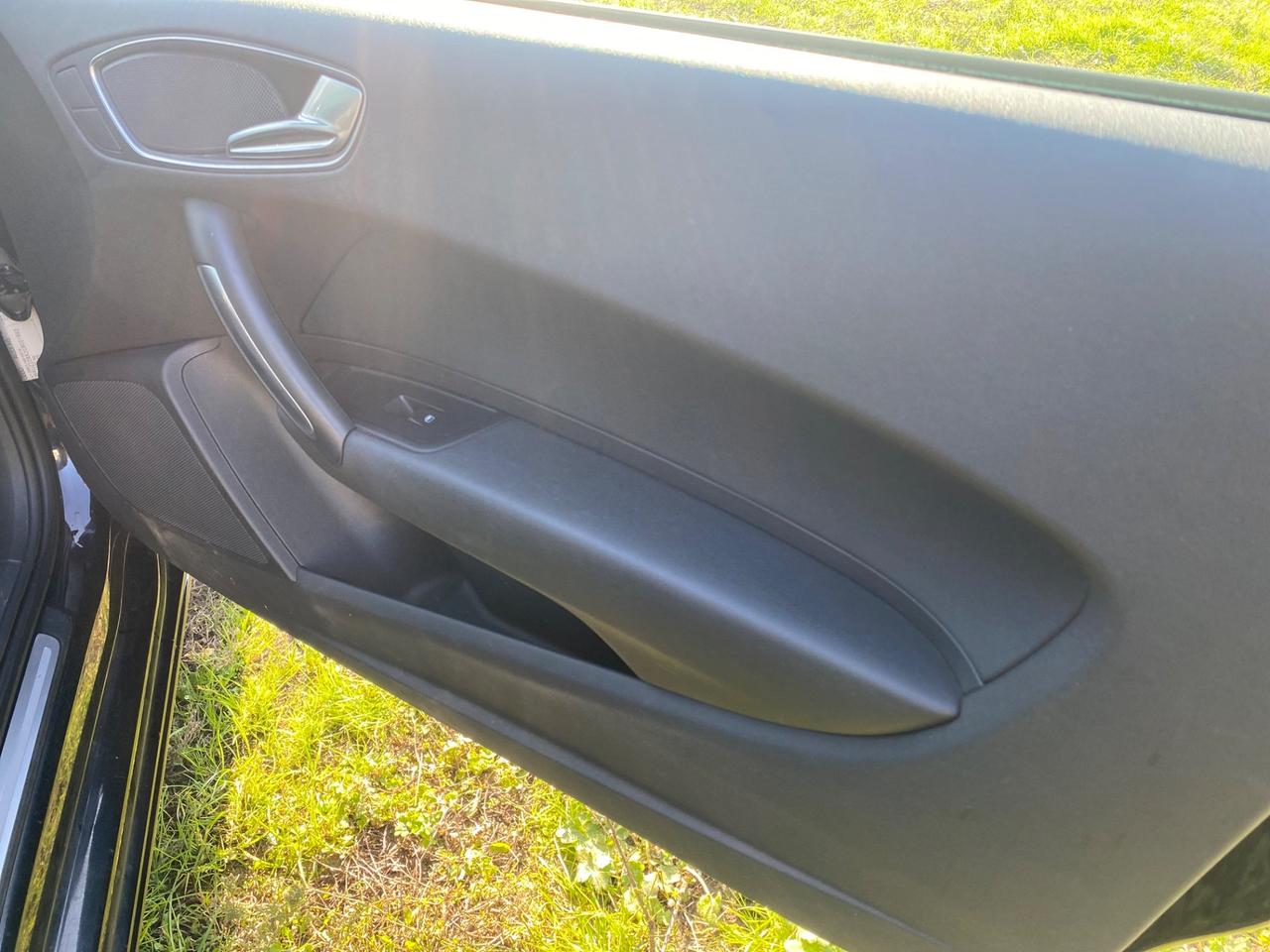 Audi A1 1.6 TDI 105 CV Ambition 3 porte