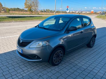 Lancia Ypsilon GPL originale