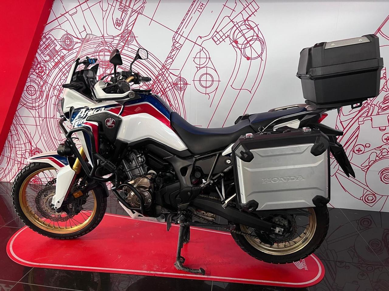 Honda CRF1000L Africa Twin Travel Edition 2016