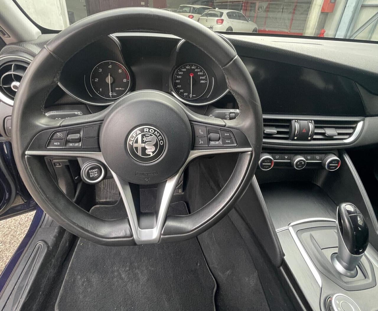 Alfa Romeo Giulia 2.2 Turbodiesel 150 CV AT8 Super