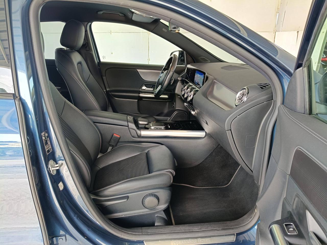Mercedes-Benz GLA-H247 2020 - GLA 200 d Sport Plus 4matic auto