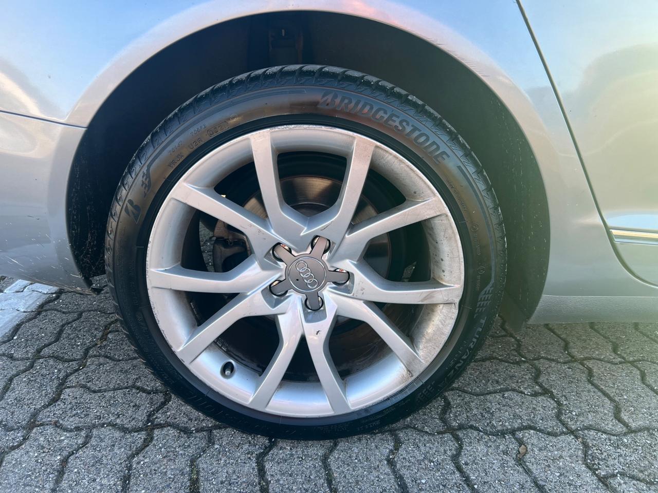 Audi A6 Avant 2.0 TDI 170 CV F.AP. Automatik Sport*Navi*Pelle