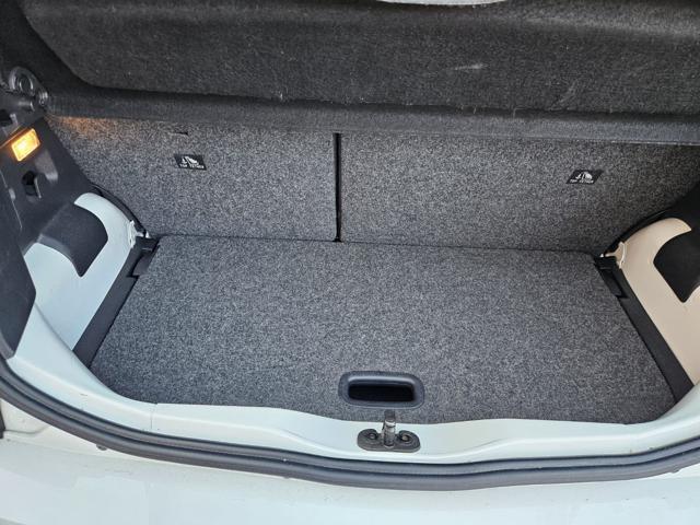 VOLKSWAGEN up! 1.0 5p. EVO move up! BlueMotion Technology
