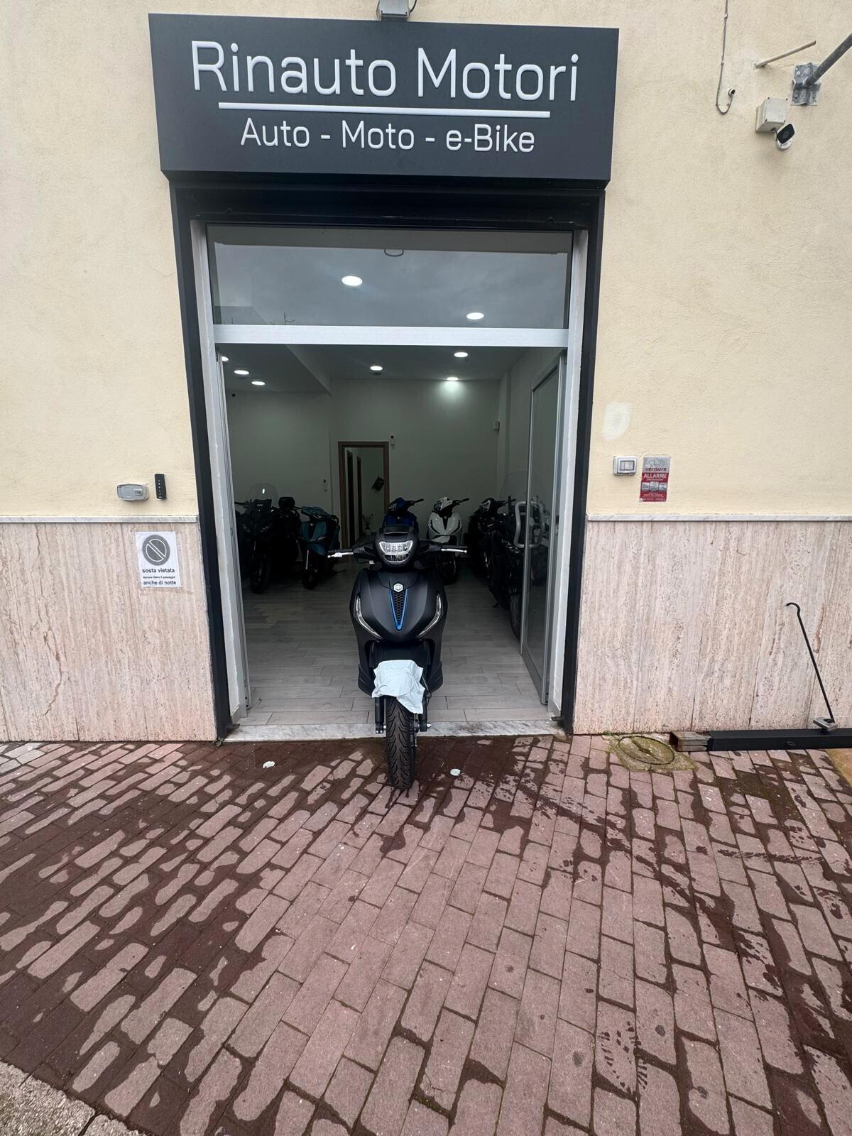 Piaggio Beverly 300 S