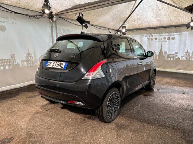 LANCIA Ypsilon my21 10 70cv hybrid gold