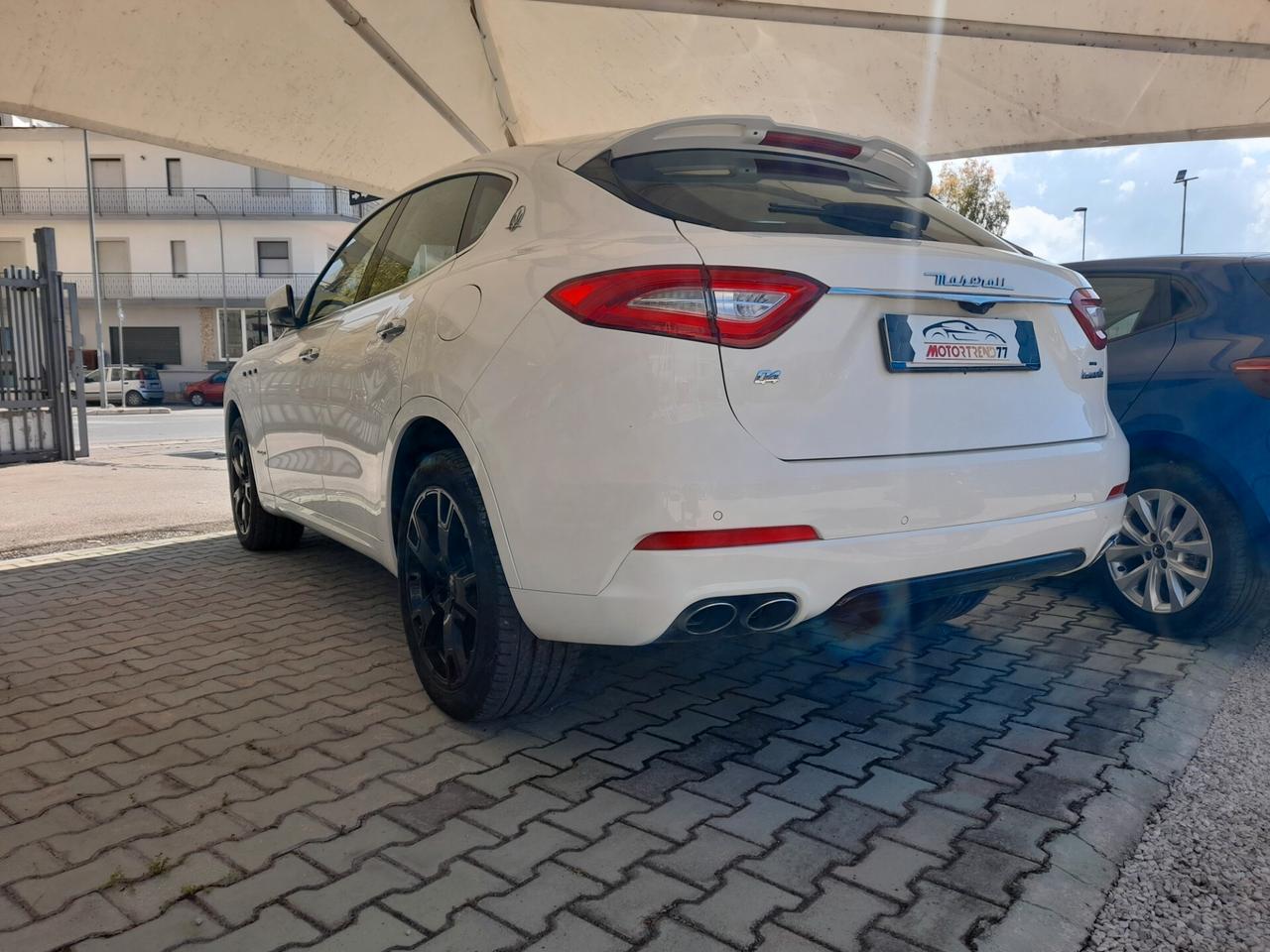 Maserati Levante V6 Diesel AWD Gransport MOTORE KM0