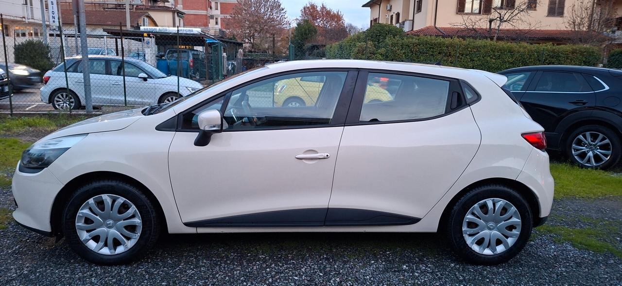 Renault Clio 1.2 75CV 5 porte Live