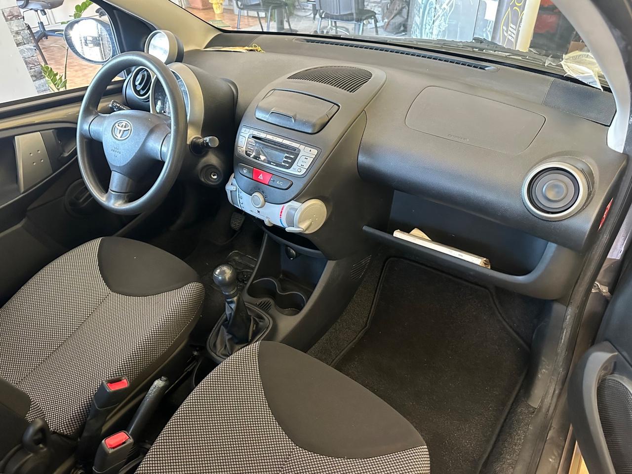 Toyota Aygo 1.0benz. 97.000km