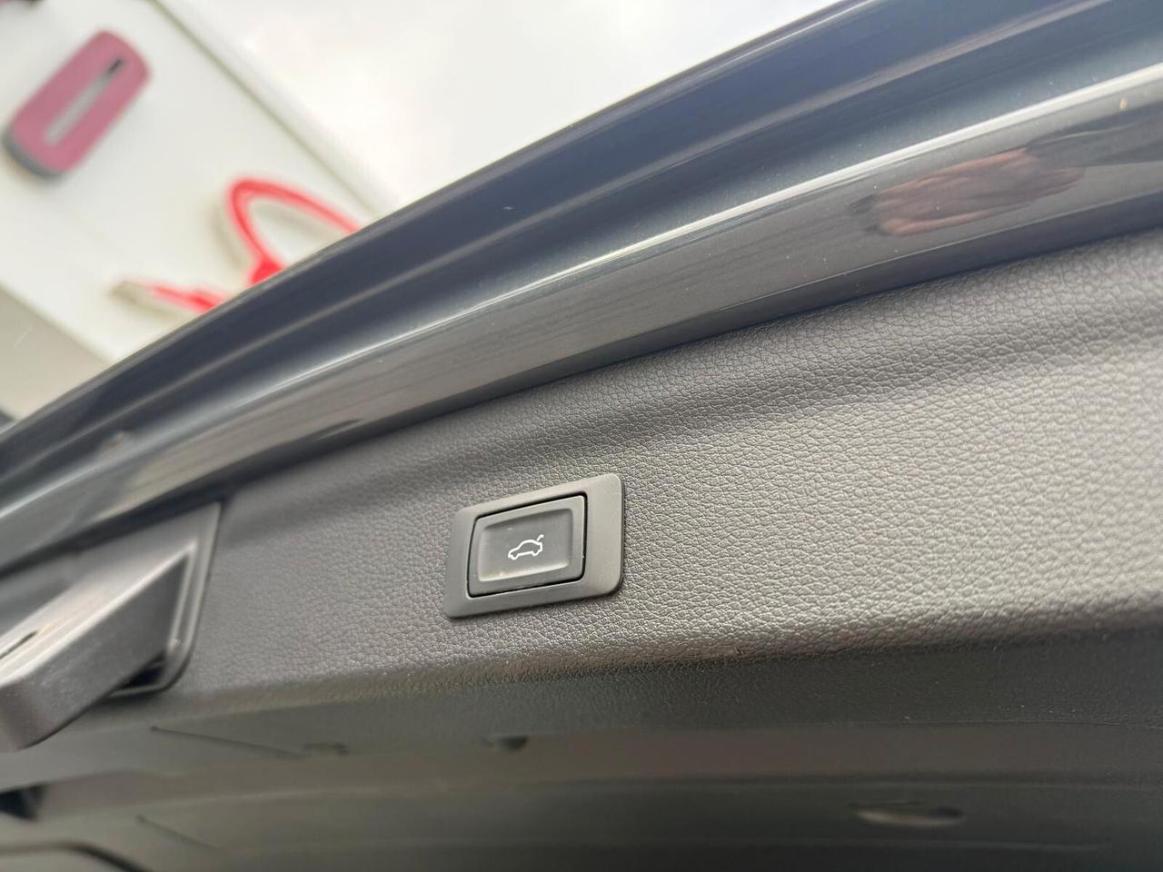 Audi Q3 35 TDI S tronic Business Advanced