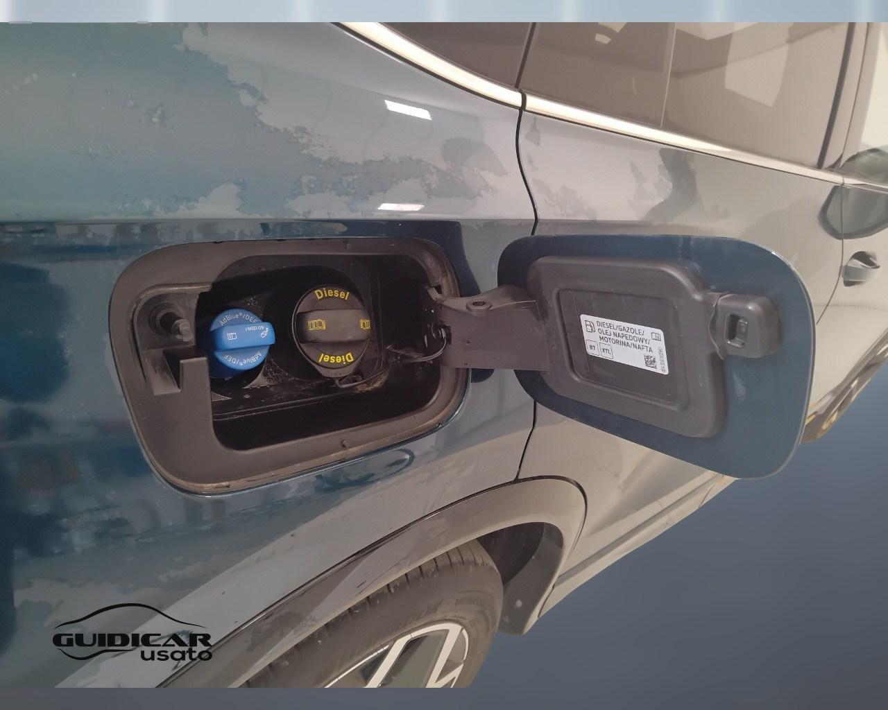 VOLKSWAGEN Tiguan III 2024 - Tiguan 2.0 tdi R-Line 150cv dsg