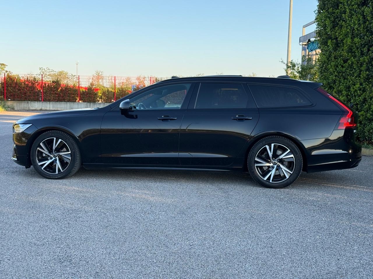 Volvo V90 B5 (d) AWD Geartronic R-Design