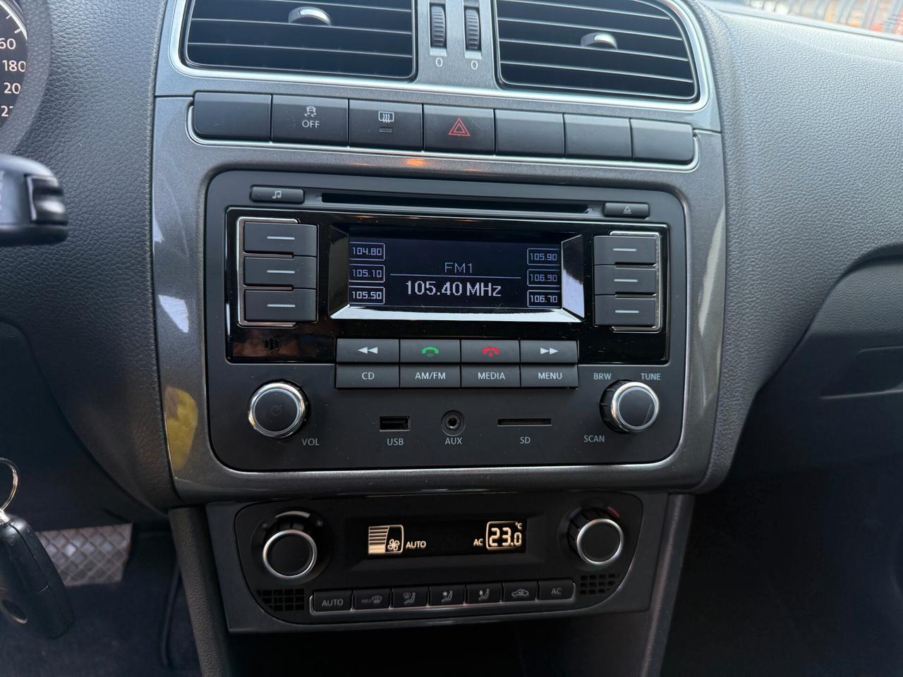 Volkswagen Polo 1.4 DSG 5 porte Highline