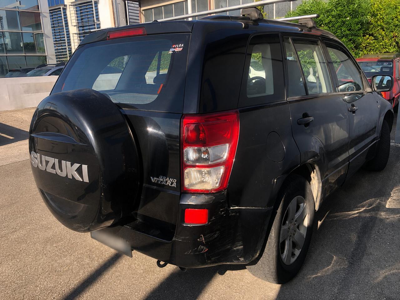 Suzuki Grand Vitara 1.9 DDiS 5 porte