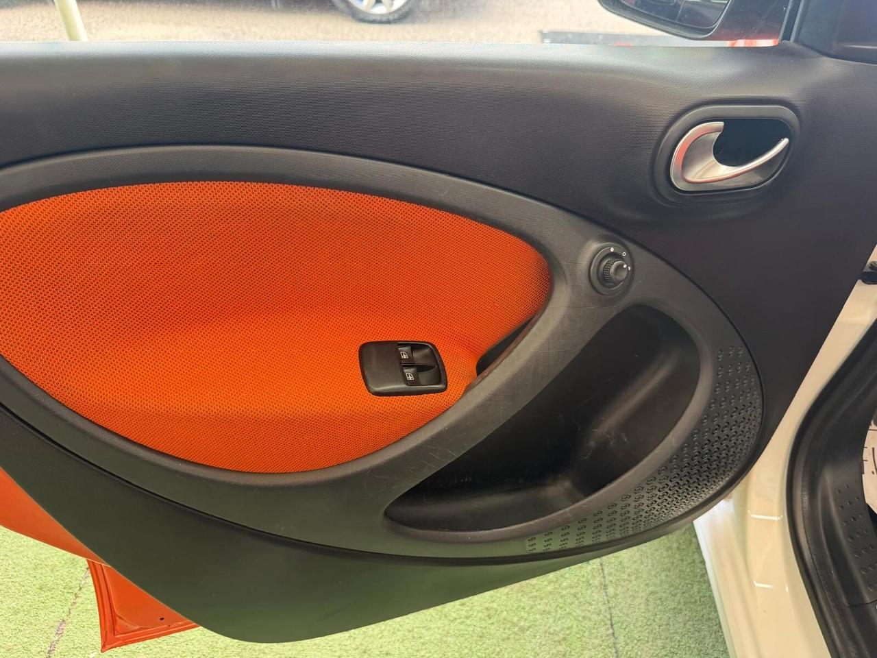 SMART FORFOUR 1.0 BENZINA/GPL 71CV CABRIOLET