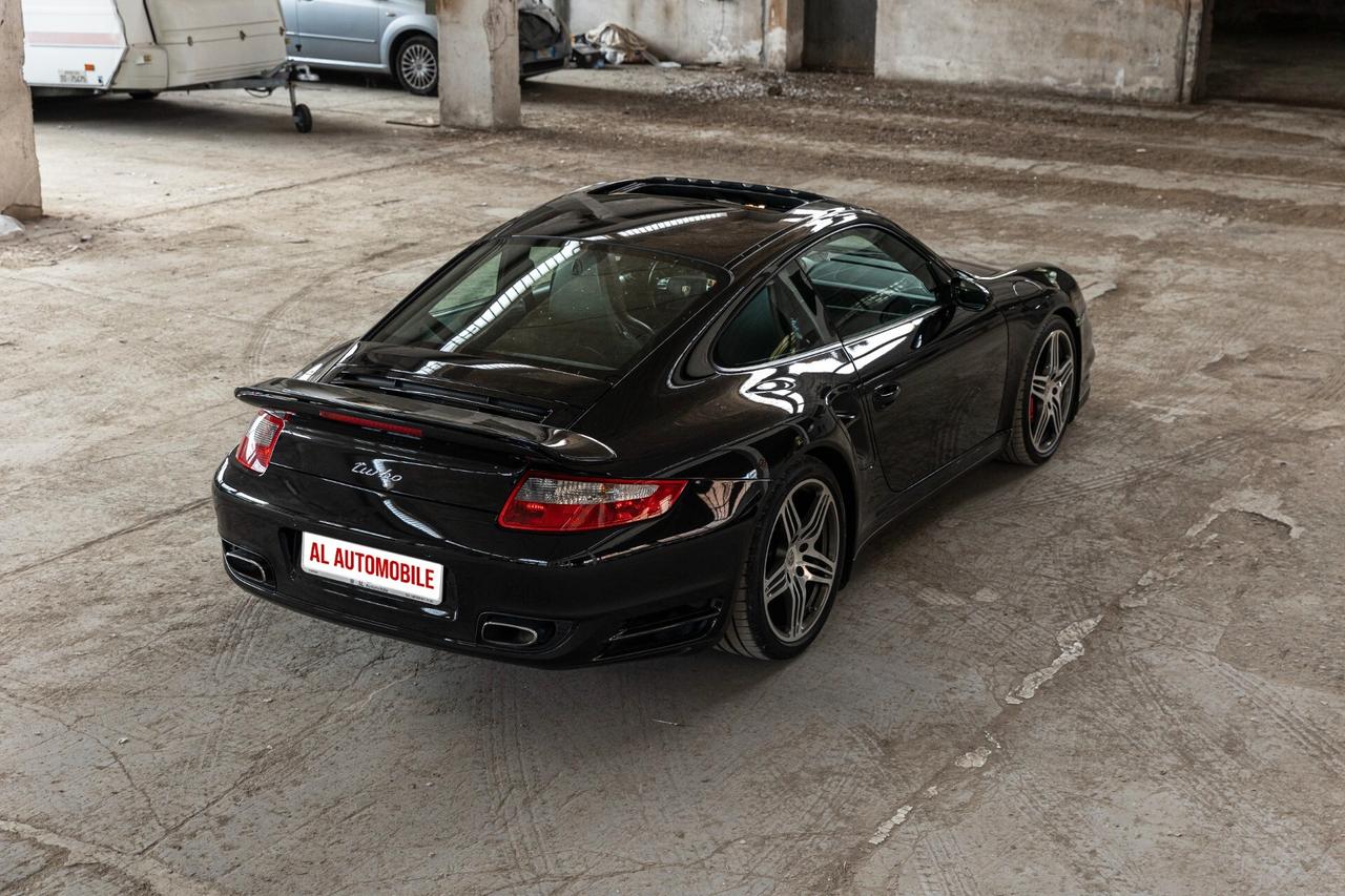 Porsche 911 Turbo Coupé