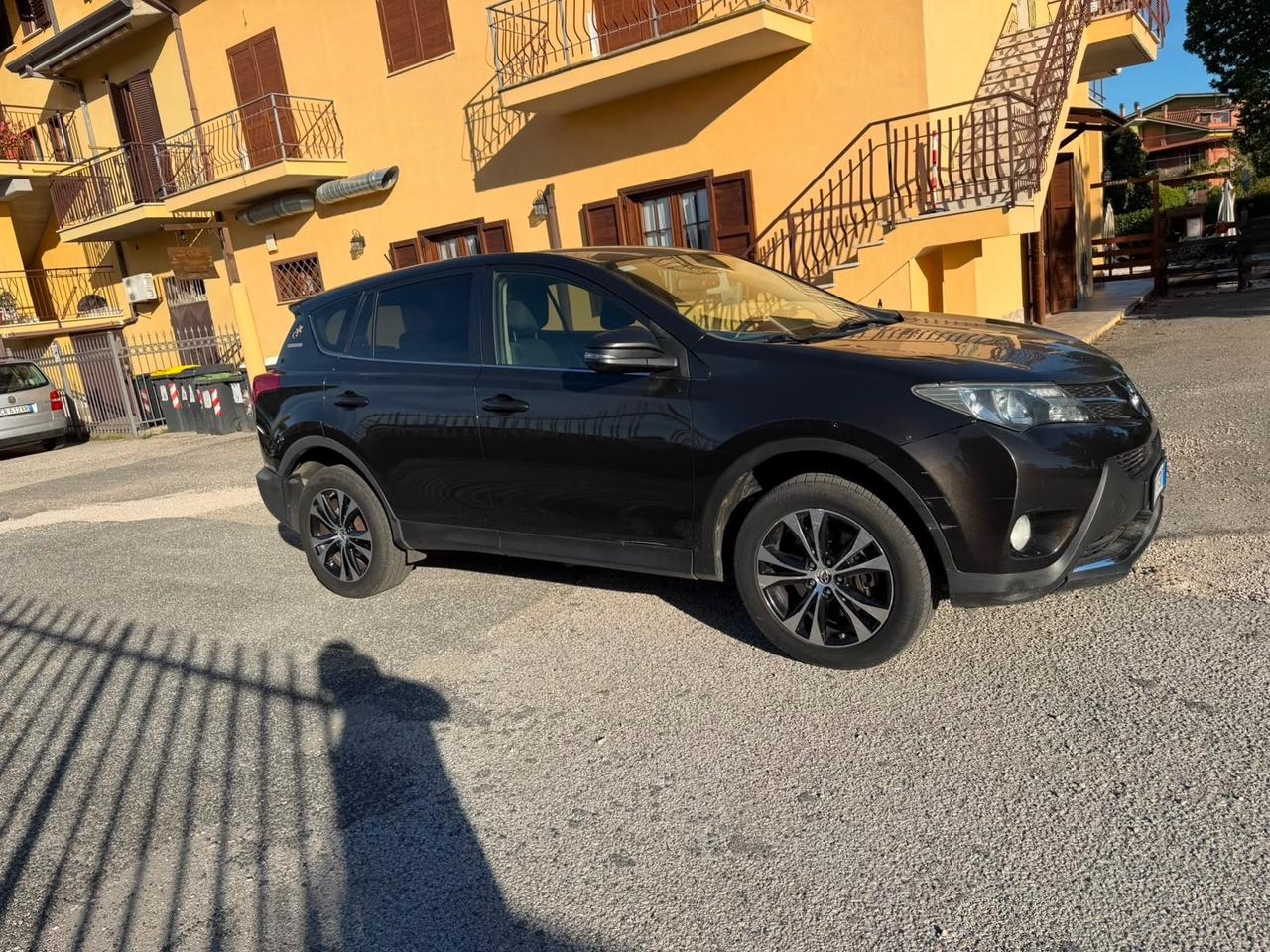 Toyota RAV 4 RAV4 2.0 D-4D 2WD Active