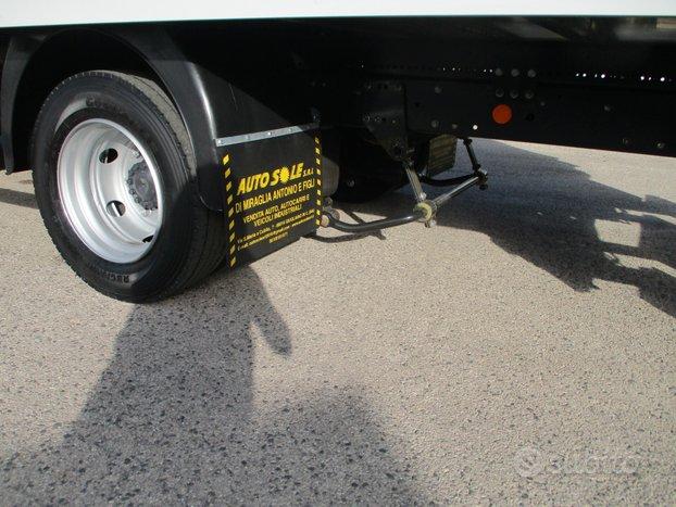 Iveco EUROCARGO 75-21 210CV E6 FURGONE 6M+PEDANA 2