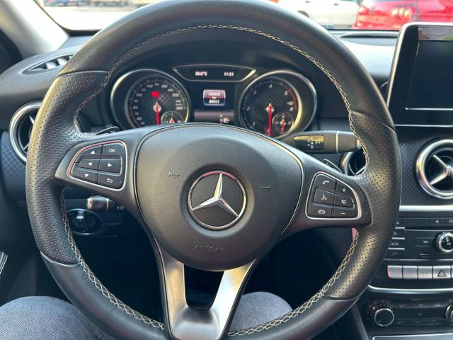 MERCEDES-BENZ A 45 S AMG Business A 180 D