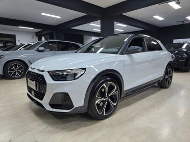 Audi A1 SPB 35 TFSI S tronic Identity Contrast Sline