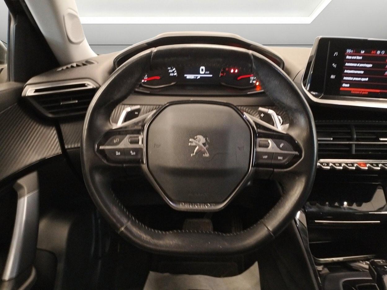 Peugeot 2008 BlueHDi 130 S&S EAT8 Allure Navi Pack