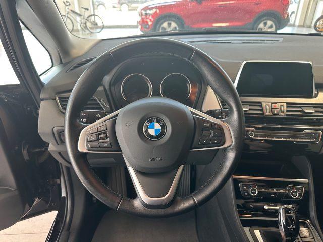 BMW 218 d Active Tourer Advantage