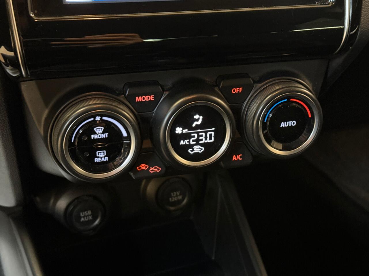 SUZUKI SWIFT 1.2cc 90CV Hybrid 4WD AllGrip Top