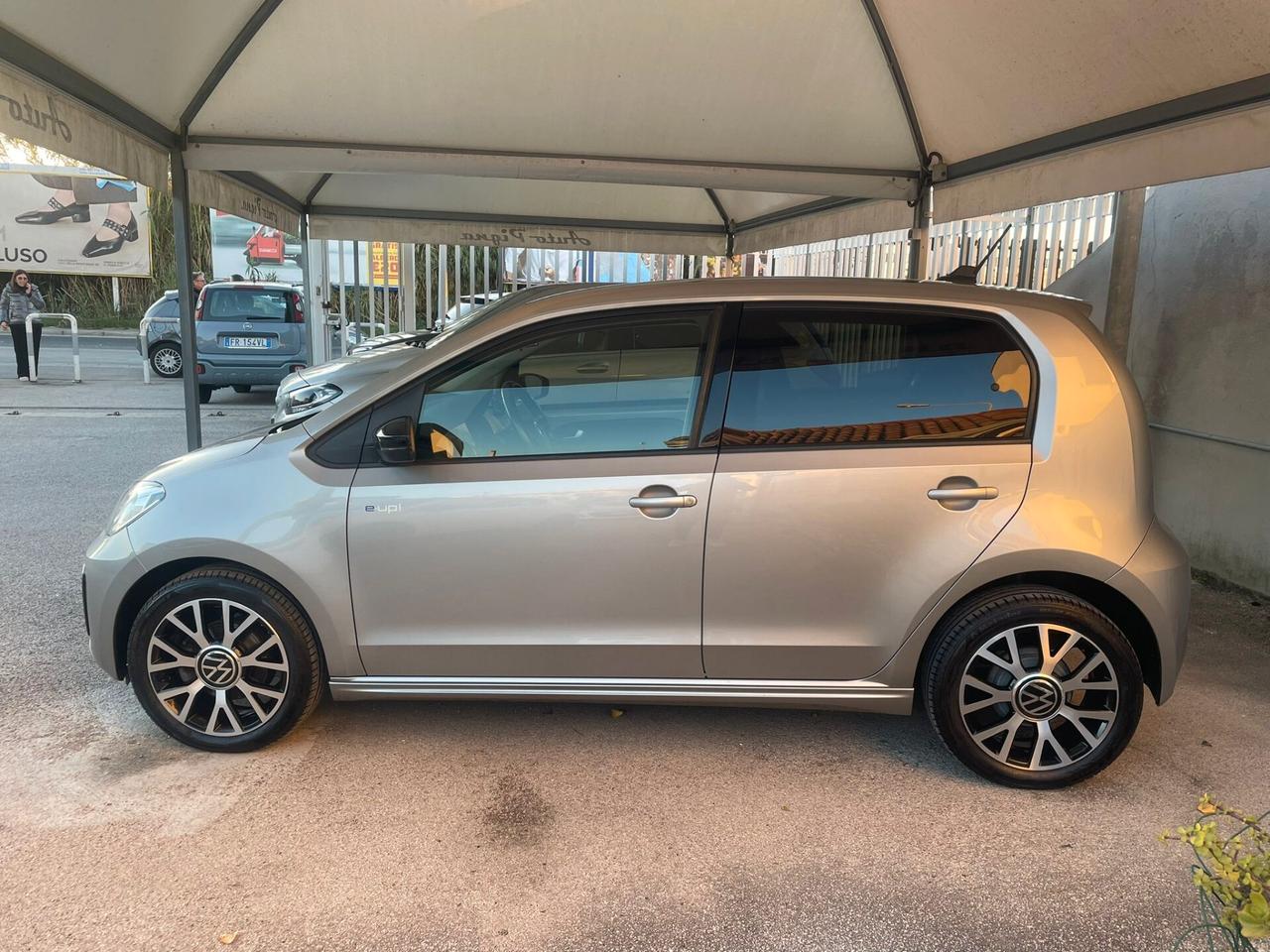 Volkswagen up! e-up! 82 CV