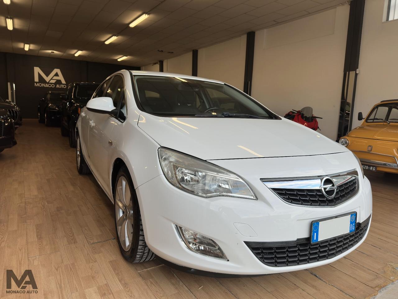 OPEL ASTRA COSMO 1.7 CDTI 110CV 2011