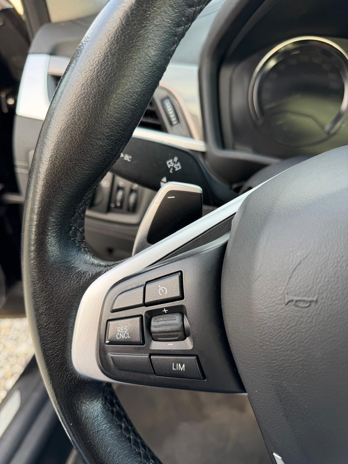 Bmw X1 sDrive18d xLine tetto apribile