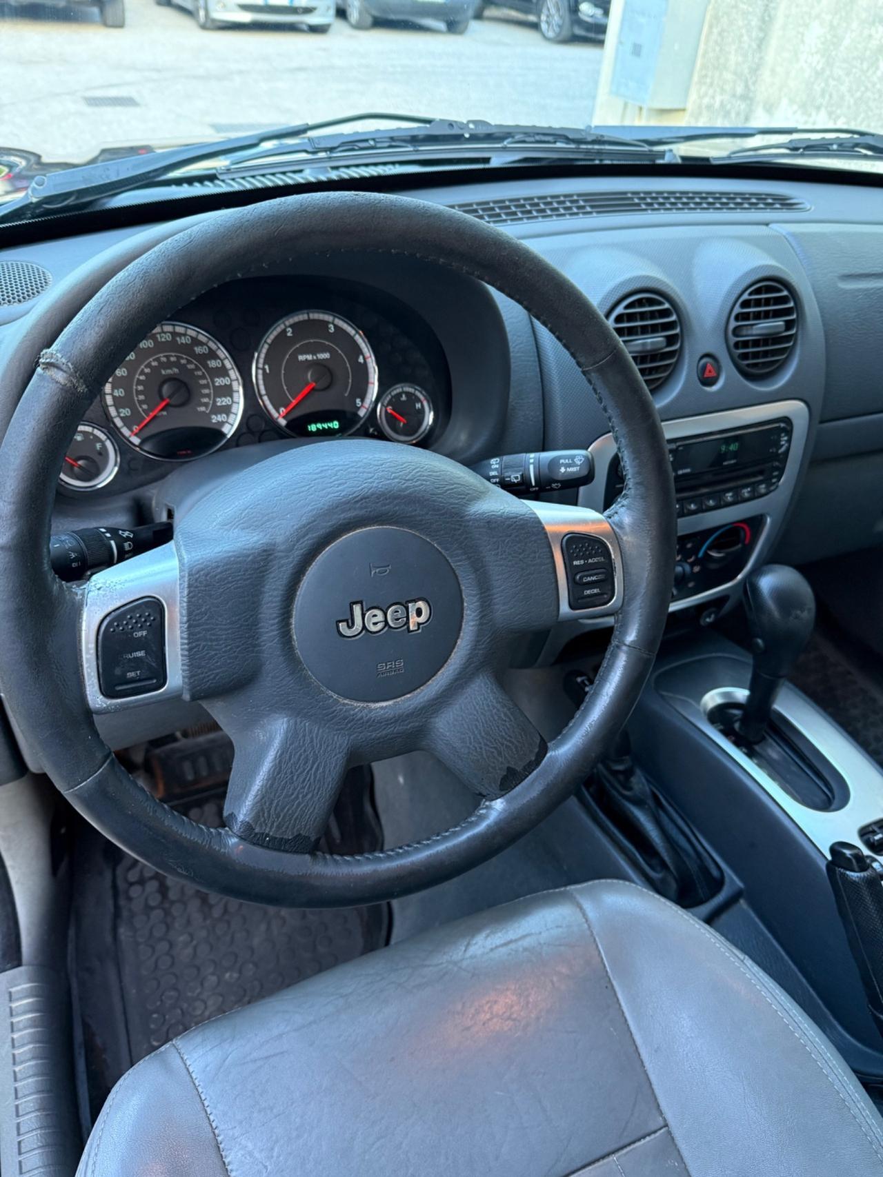 Jeep Cherokee 2.8 CRD Limited