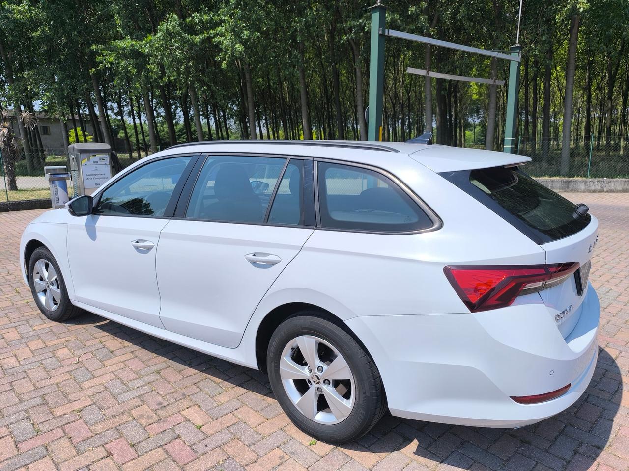 Skoda Octavia 2.0 TDI EVO SCR Wagon Executive