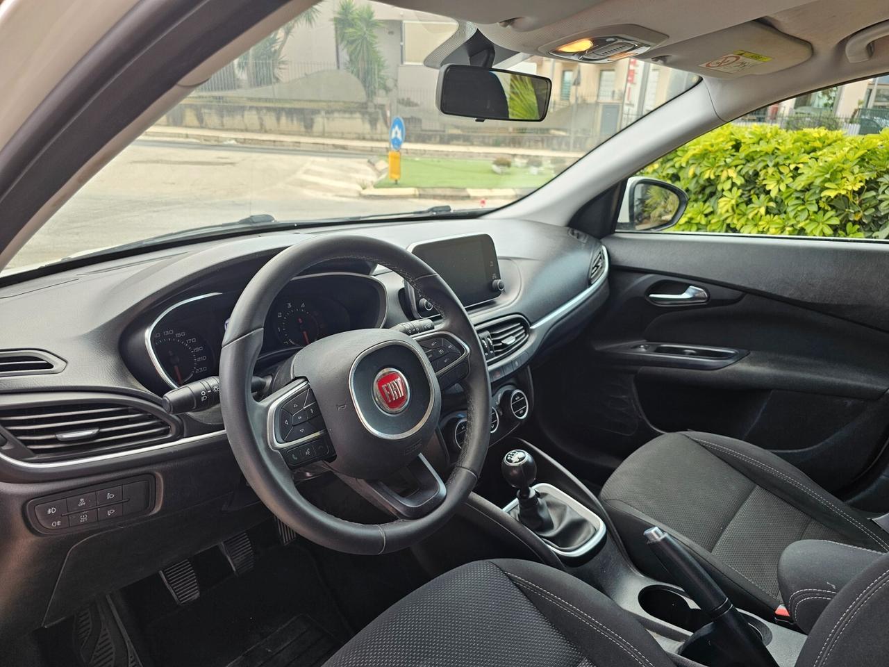 Fiat Tipo 1.6 Mjt S&S SW Lounge