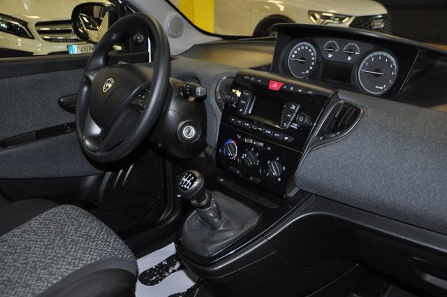 LANCIA Ypsilon 1.0 5 porte S&S Hybrid