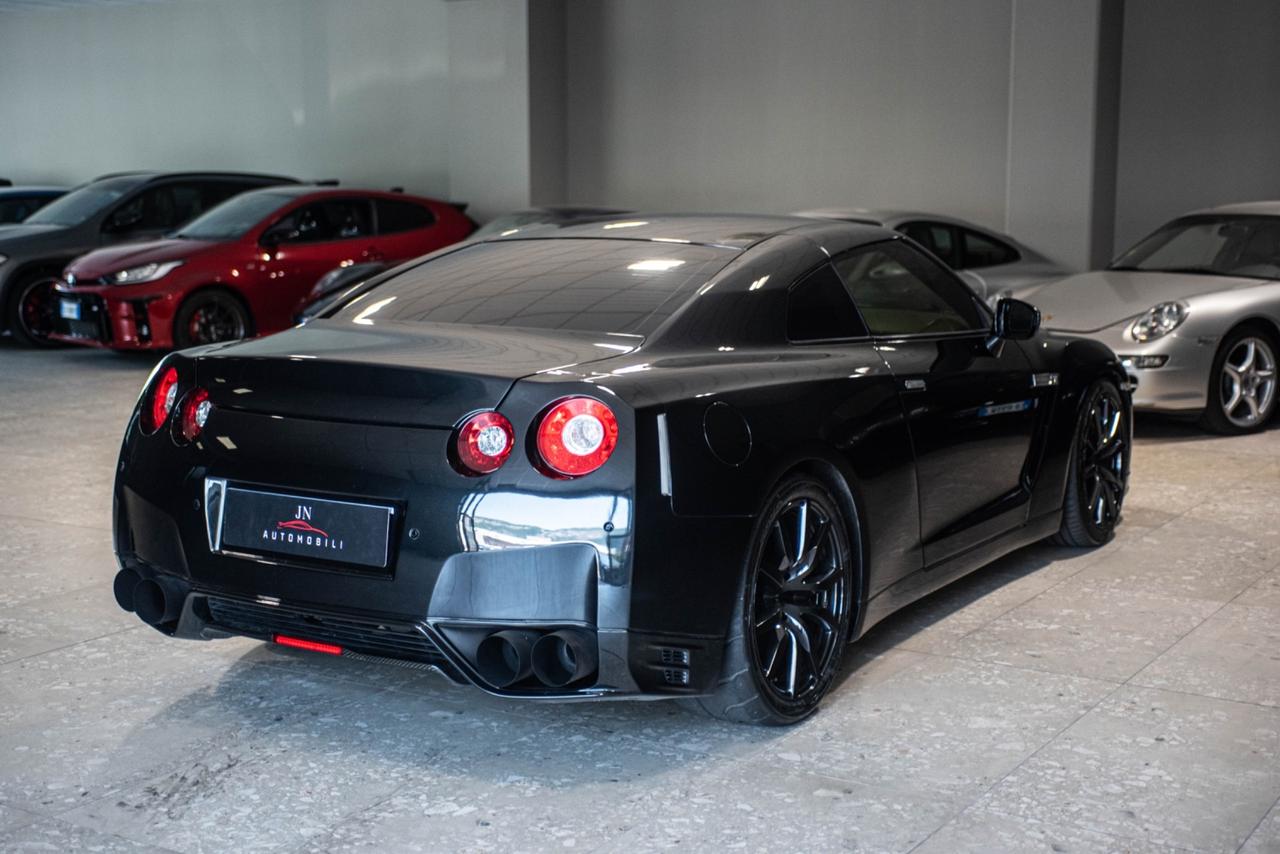 Nissan GT-R 3.8 V6 Black Edition
