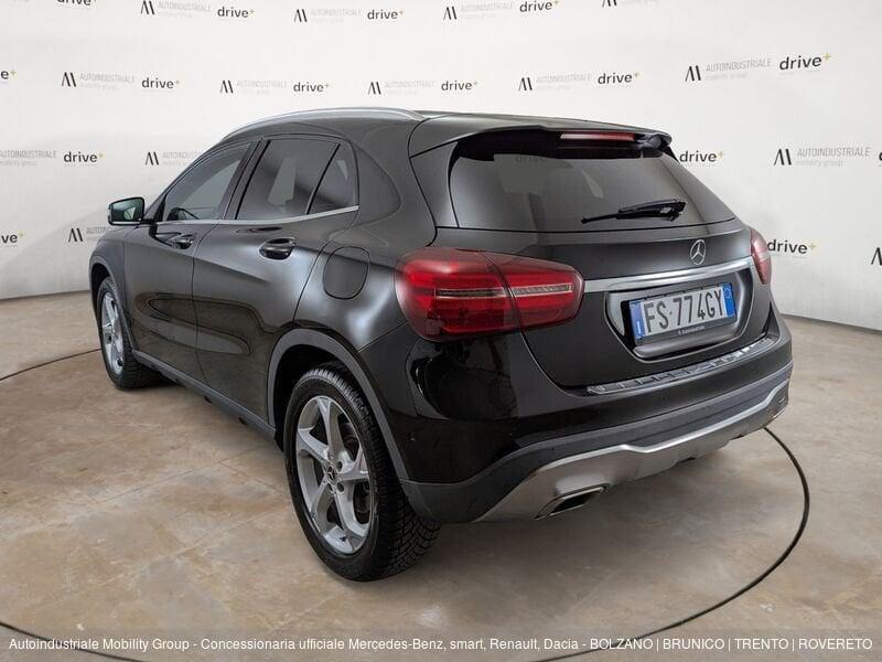 Mercedes-Benz GLA 200 D AUTOMATIC SPORT ''NEOPATENTATI''