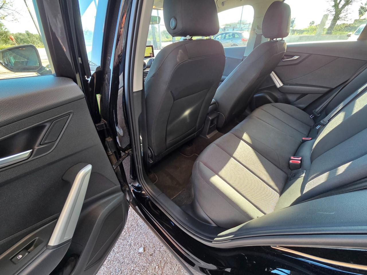 Audi Q2 30 TDI S tronic Business