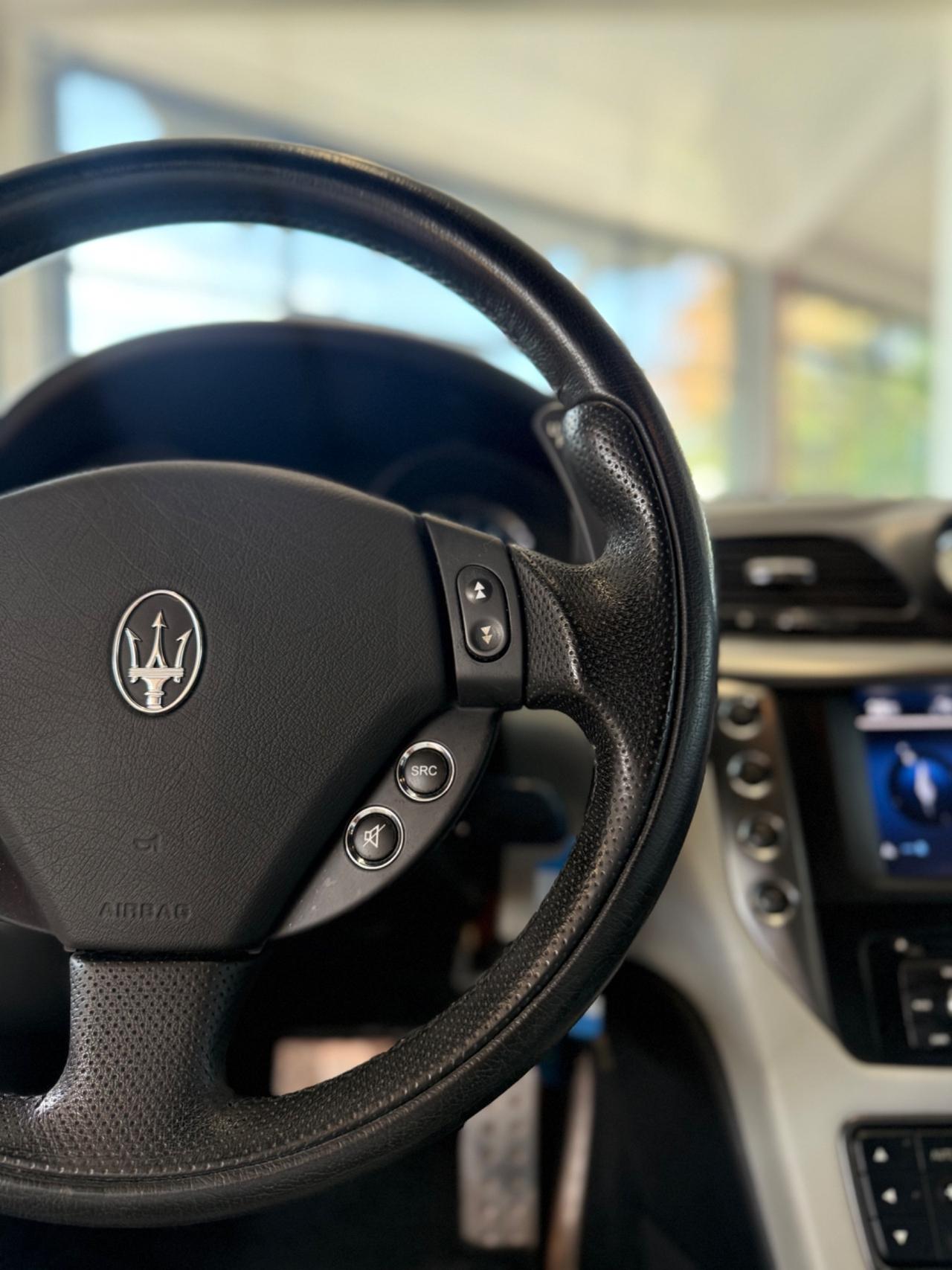 Maserati GranTurismo 4.7 V8 S 440cv Aut 09/2010 MCS
