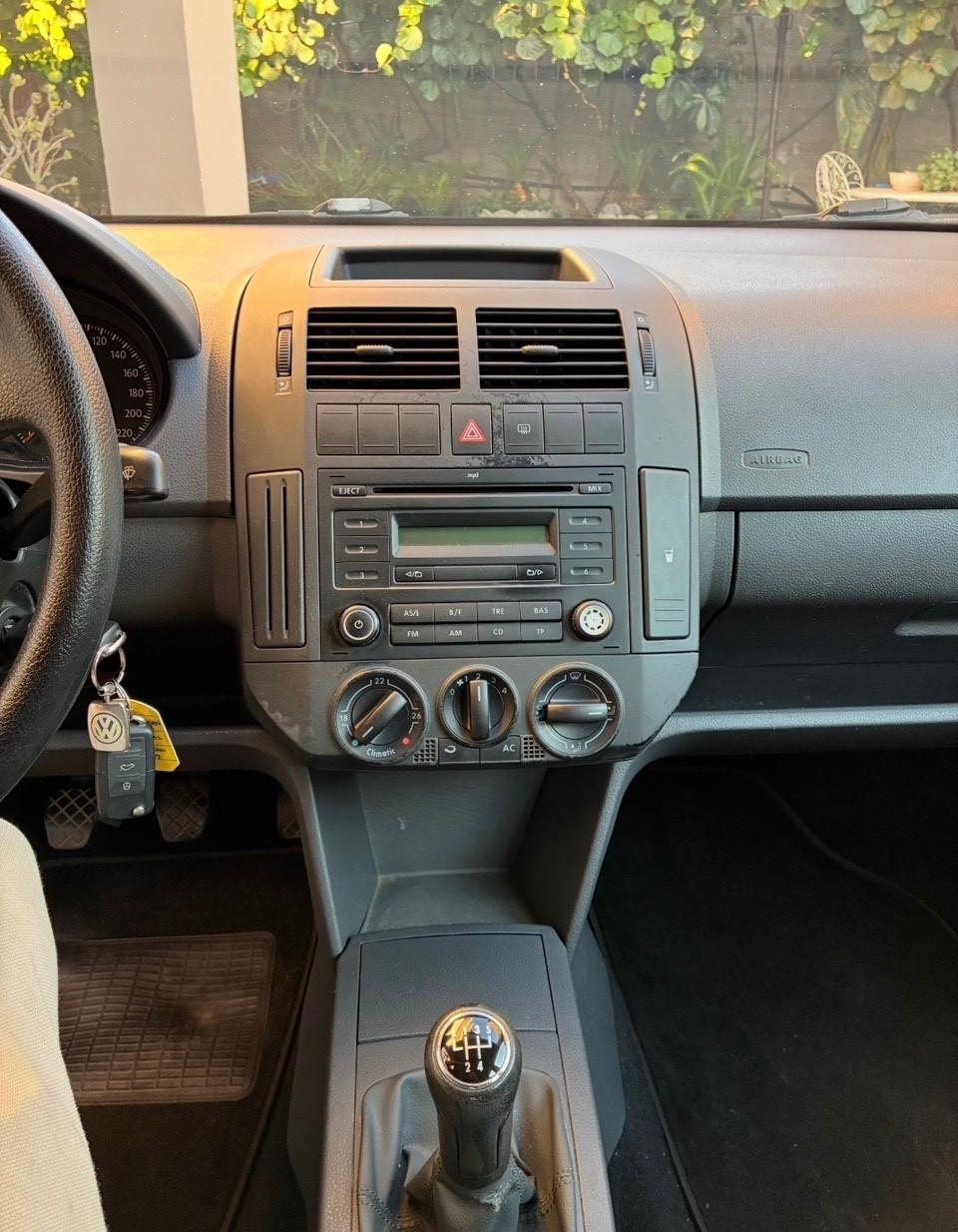 Volkswagen Polo 1.2/70CV 12V 5p. Comfortline