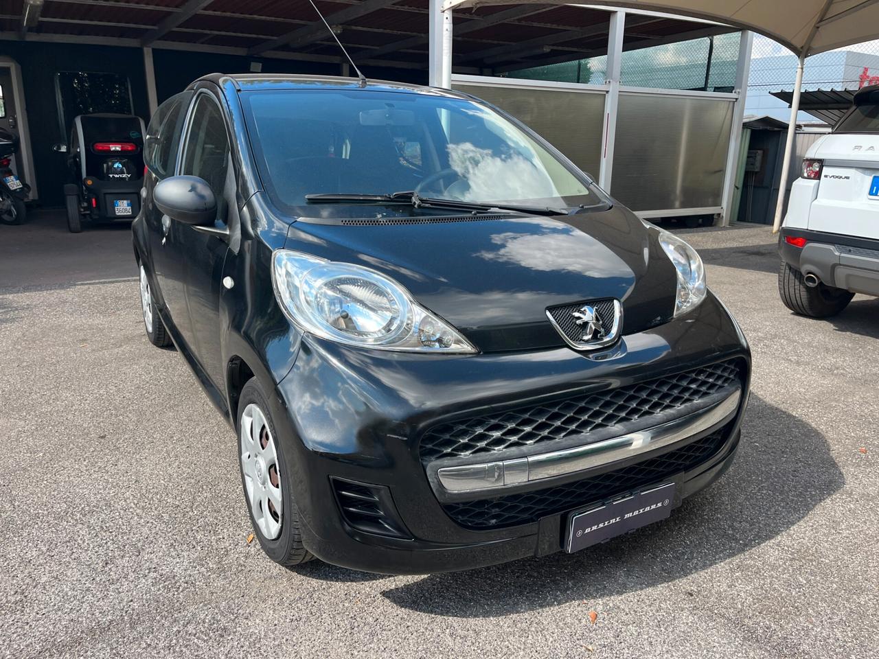 Peugeot 107 1.0 68CV 5p. Plaisir
