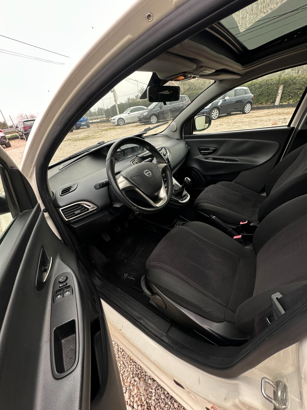 Lancia Ypsilon 1.3 MJT 16V 95 CV 5 porte S&S Elle